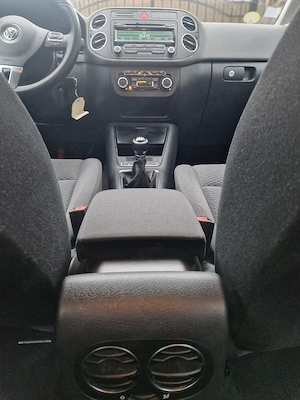 vw golf 6 2012 1,6 TDI 5 trepte foarte intretinut 5% motorina consum  - imagine 10