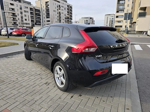 Volvo V40 D2 Eco Automat, 1.6 diesel, consum mic, tapiterie piele, revizii la zi - imagine 3