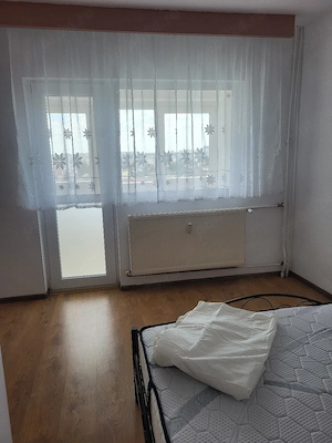 Apartament 2 camere decomandat - imagine 2