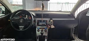 Volkswagen Passat 2.0 TDI Comfortline DPF - imagine 6