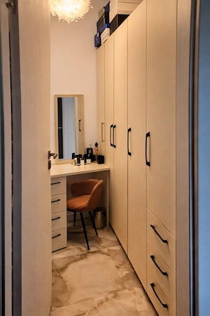 Proprietar vand apartament 3 camere  - imagine 5