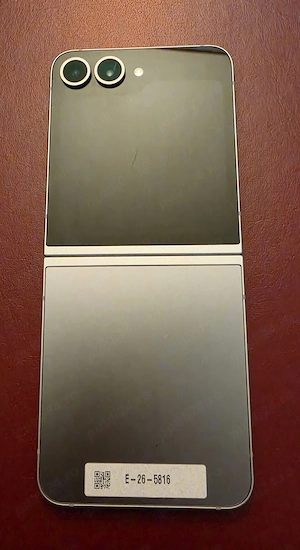 Samsung Galaxy Z Flip 6 512GB 12 GB RAM - imagine 2
