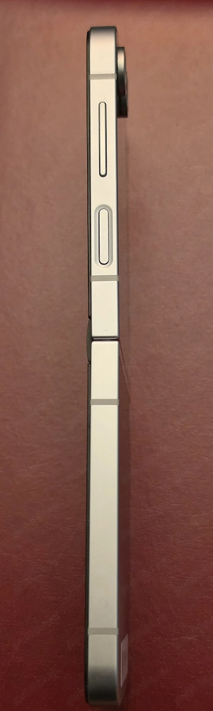 Samsung Galaxy Z Flip 6 512GB 12 GB RAM - imagine 4