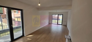 Apartament cu 2 camere de vanzare in Busteni, curte si loc de parcare