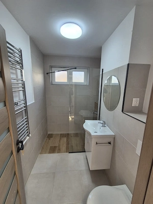 Vand apartament 2 camere  - imagine 10