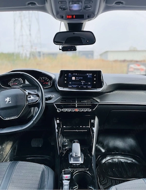 Peugeot 2008 Allure 130 CP EAT8 - Curea noua cu dovada - Service rapresentanta  - imagine 3