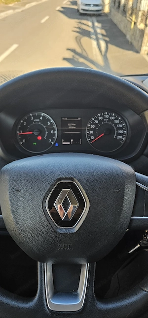  Renault Master L2H2 an 2020 - imagine 4