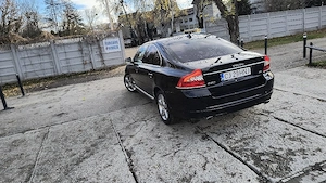 Volvo S80 2.4 D5 205 cp automata  - imagine 5