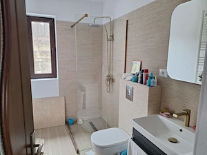 Casa Breaza construita ca la carte , acces facil , panorama deosebita - imagine 2