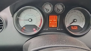 Vand Peugeot 307SW,motor 1,6 DCI,2011,panoramic - imagine 3