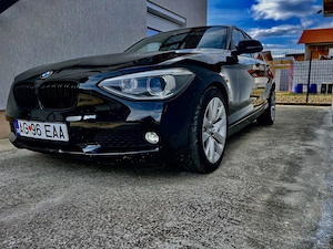 Vând bmw seria 1. Motor 2.0d . Cutie manuală .  - imagine 4
