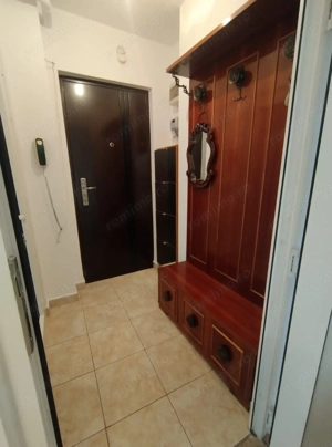 Apartament 2 camere nemobilat, zona Mihail Kogalniceanu-IZVOR - imagine 11