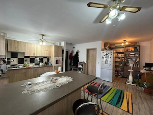 Apartament 3 camere Floresti 