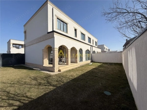 Vila moderna cu arhitectura deosebita – gata sa devina acasa - imagine 4