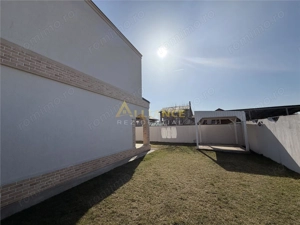 Vila moderna cu arhitectura deosebita – gata sa devina acasa - imagine 6