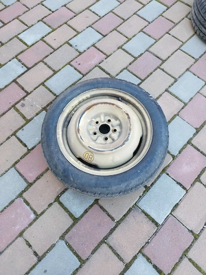 Roata de rezerva prius - imagine 5