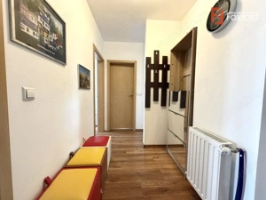 Apartament cu 2 camere mobilat si balcon generos - zona Aradului - imagine 8