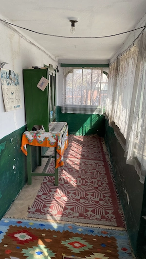 Vând casă bătrânească în Ciolpani jud ilfov - imagine 5