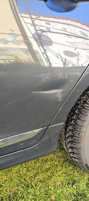 Volvo XC60 D5 WD - imagine 10