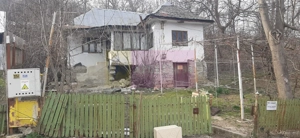 Casa demolabilă cu teren de vanzare in Breaza - imagine 3