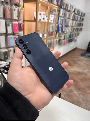 Samsung Galaxy A25 5G   Garantie     128 Gb   6 Gb ram + extensie 