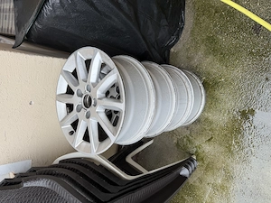 Vând jante Audi a4 din aliaj