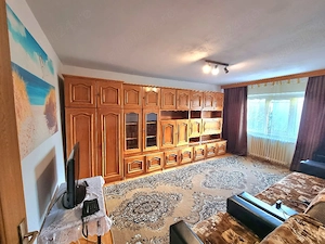 Proprietar ofer spre inchiriere ap.2 cam.decomandate mobilate utilate complect,climatizate 60 mp.  - imagine 9