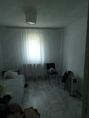 Casă la țară în Stejaru, Teleorman   teren 1000 mp, utilități complete, locuibilă - imagine 4