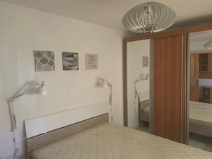 Inchiriez apartament 3 camere zona Circumvalatiunii