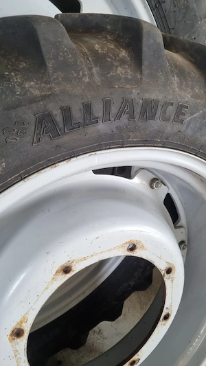 roti inguste tehnologice reglabile Tractor CASE IH 150 Maxum  - imagine 5