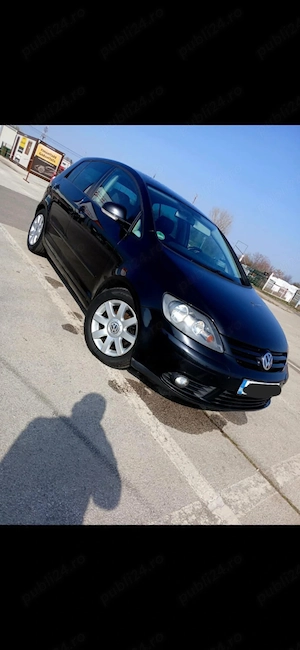 Vând golf 5 plus 1.9 tdi 