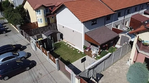 Vand casă excelent pozitionată 