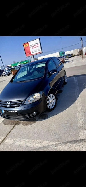 Vând golf 5 plus 1.9 tdi  - imagine 3