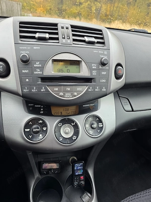 Toyota RAV4 2.2 diesel - imagine 4