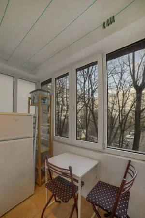 Garsoniera langa metrou Titan - imagine 3