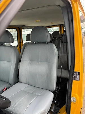 Ford Transit 9 locuri - imagine 7