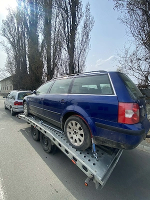 dezmembrez passatsi ford focus  - imagine 4