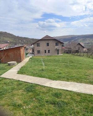 VAND casa 234 mp + teren 1665 mp |Dublu acces stradal  - imagine 4