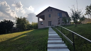 VAND casa 234 mp + teren 1665 mp |Dublu acces stradal  - imagine 2