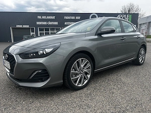 Hyundai i30 motorizare 1.0tgdi - benzina Fastback