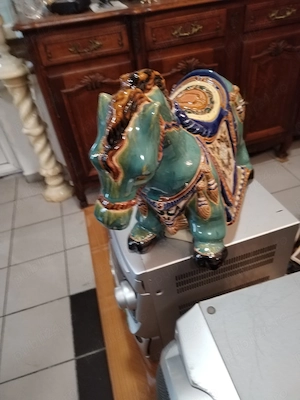 Statueta din ceramica