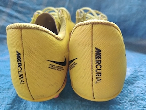 Vand ghete de fotbal Nike ! - imagine 5