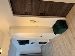 Închiriez apartament cu 3 camere - imagine 2