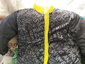 Vand Jacketa de fas, firma Deaigual, (made in Spania) !..