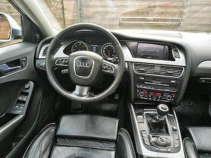 Audi A4 Allroad 2.0 TDI 170 cai - imagine 9