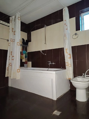 inchiriez vila 5 camere  - imagine 7