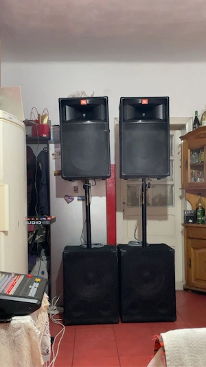 Vând sistem complet de sonorizare
