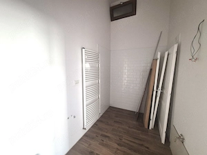 Apartament ultracentral, renovat integral, Arad, comision 0 - imagine 7