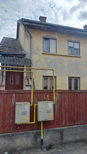 Casă în Târnăveni cu teren 