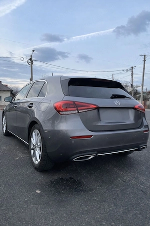 Mercedes A Class 220 4Matic - imagine 5